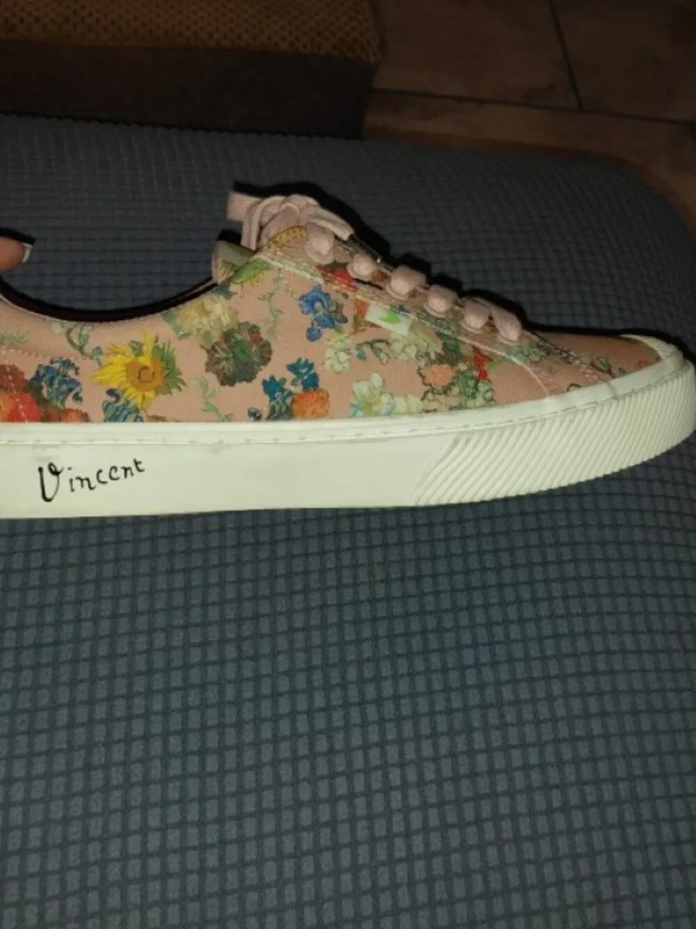 Cariuma x Van Gogh Museum OCA Low Sneakers Jubilee 50 Flower Women 11M Men 9.5M